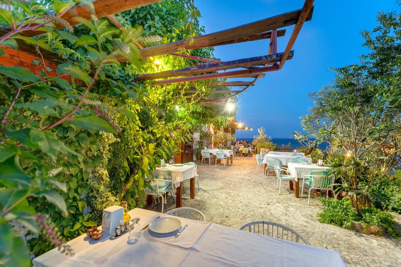 Assos Terrace Hotel מראה חיצוני תמונה